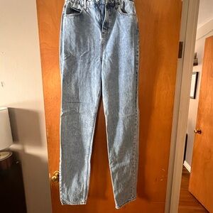 High-Waisted 90s Style Denim Jeans